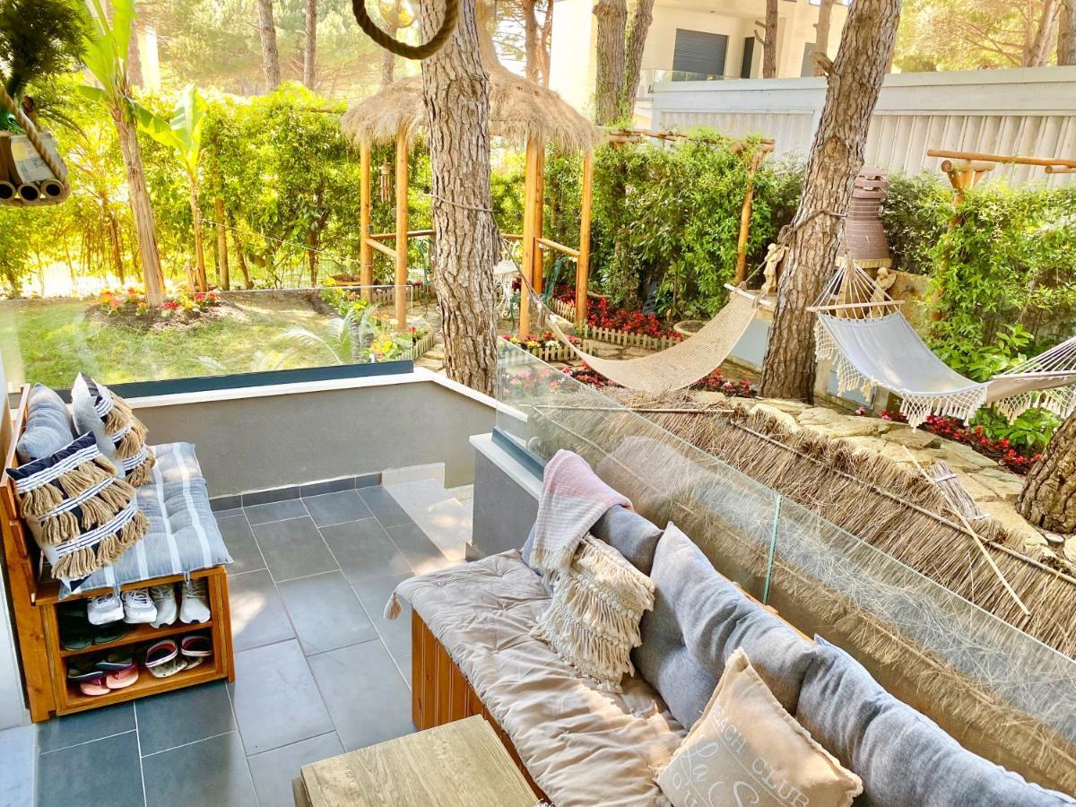 Beach Garden Paradise Дуррес Екстер'єр фото