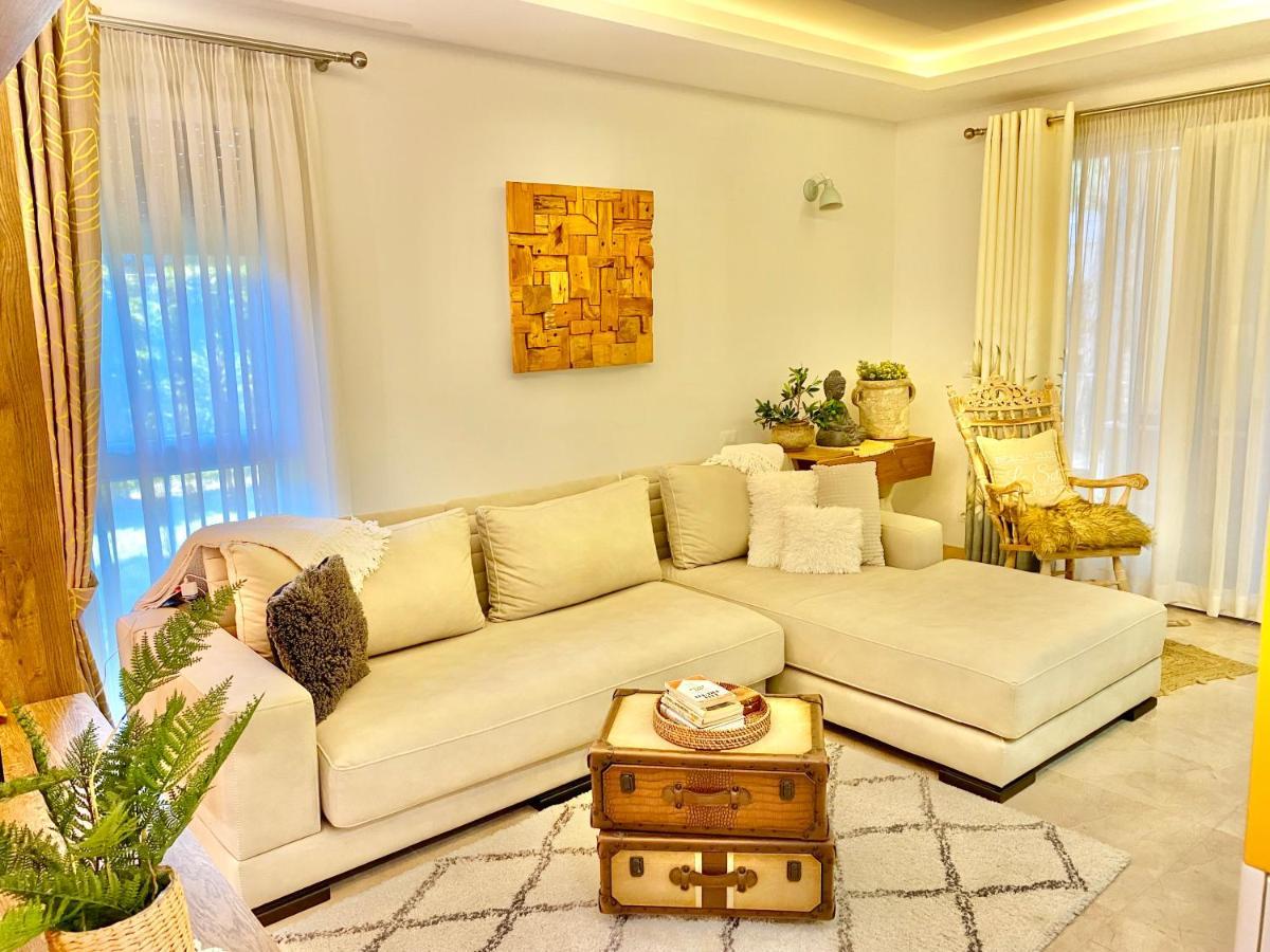 Beach Garden Paradise Дуррес Екстер'єр фото